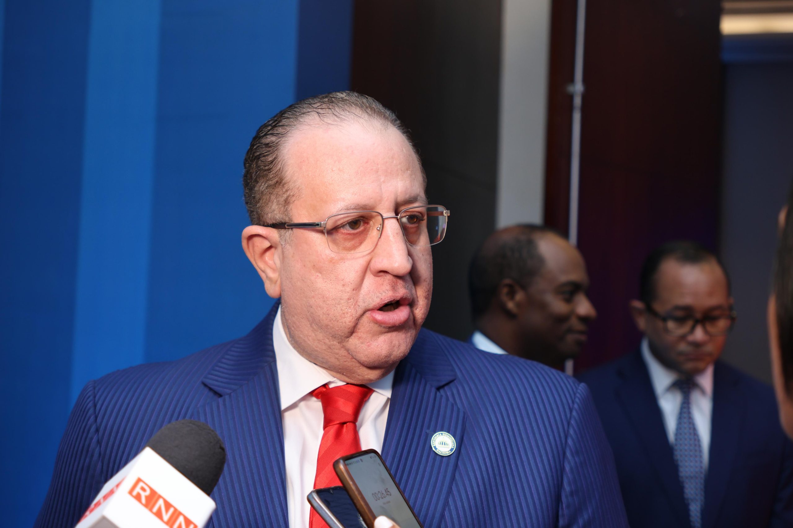 Gobierno propone recaudar RD$50,000 millones con paquete fiscal