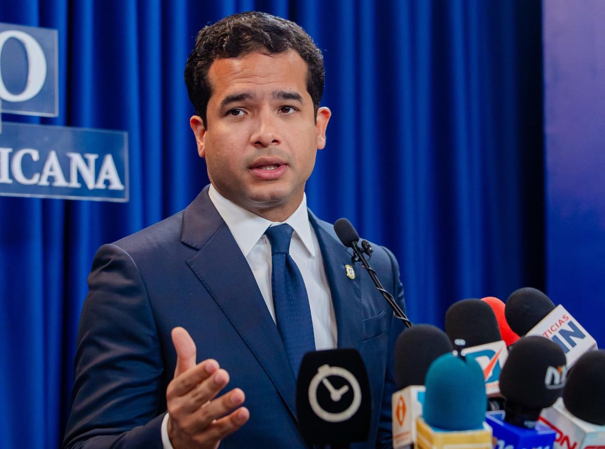 Omar Fernández insiste en que indexación salarial