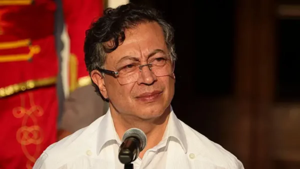 Petro recoge en diez libros los discursos de sus cuatro años como presidente de Colombia