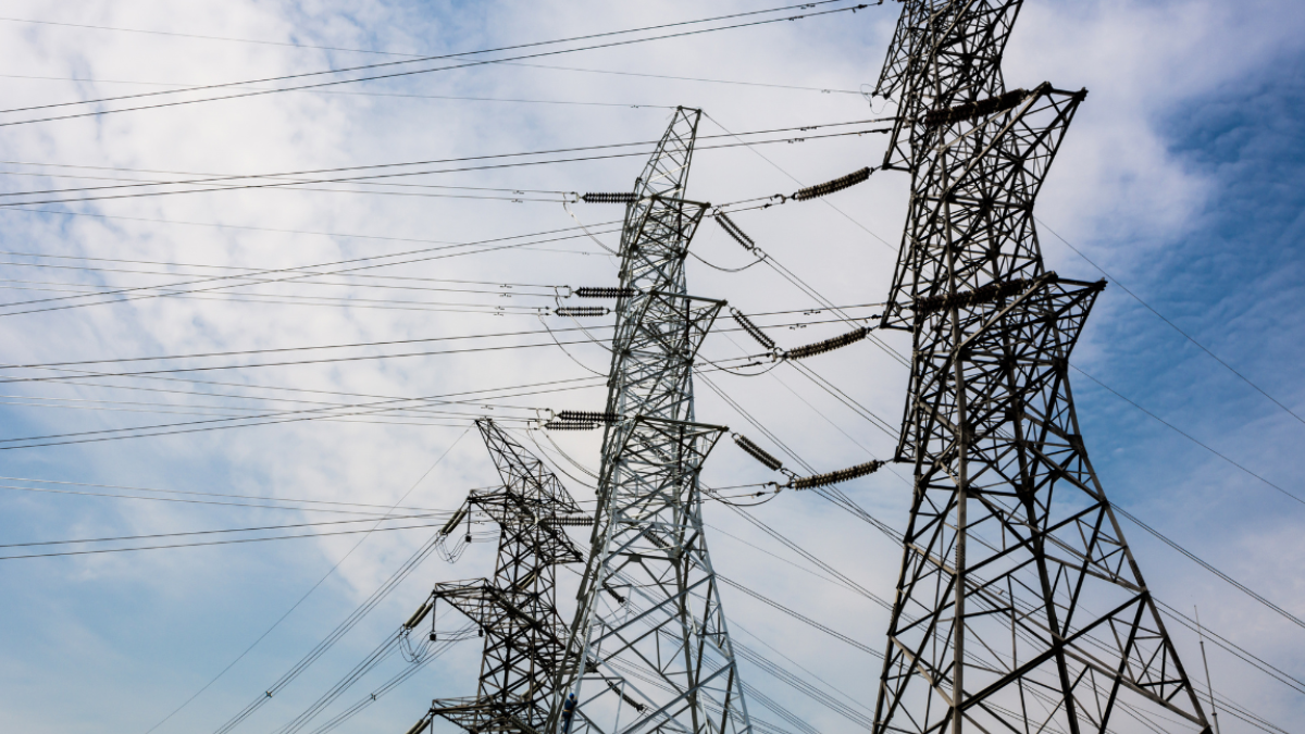 RD debe enfocarse en mejorar sector eléctrico y fiscal para atraer más inversión