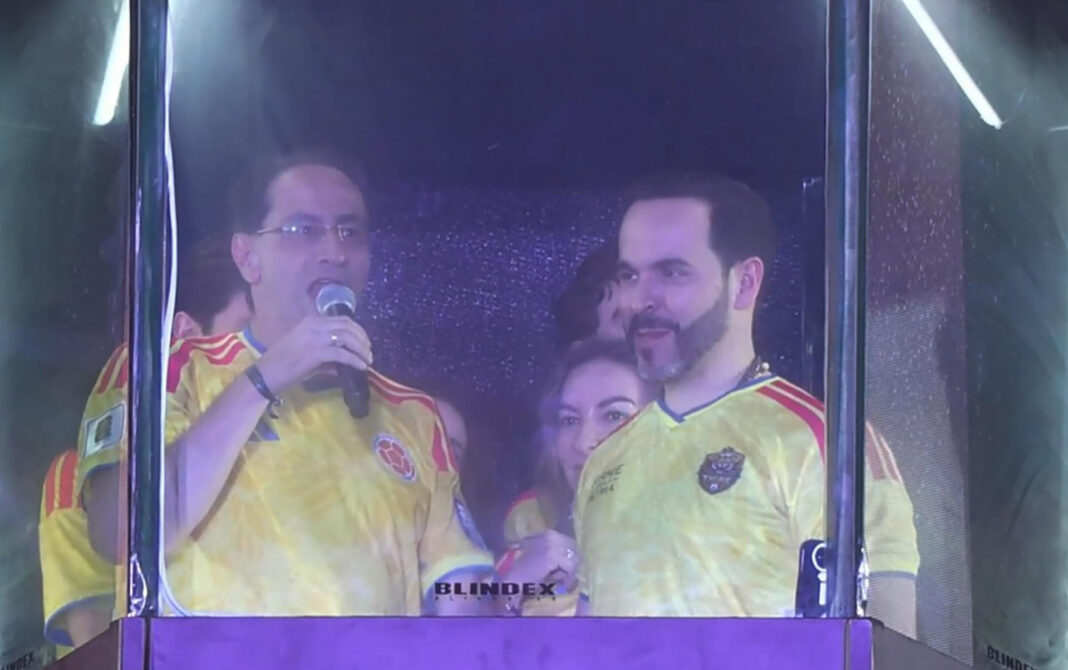 De la Espriella se presenta ante una multitud: Colombia