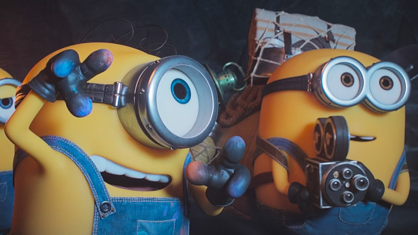 ¿Cuáles son los easter-eggs y cameos de Minions & Monsters?