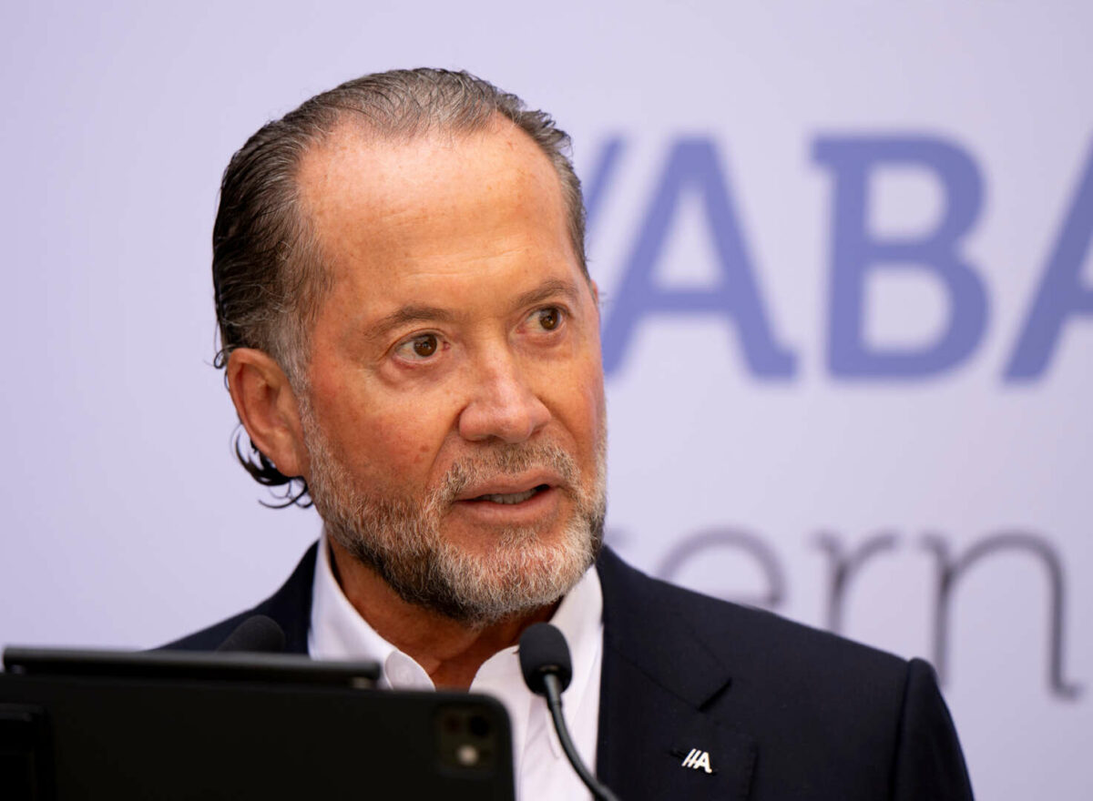 Abanca reúne en San Clodio a 350 invitados de 12 países