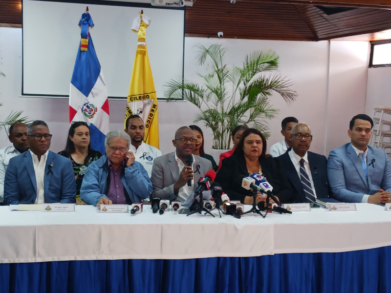 CMD convoca paro nacional tras arresto de dos médicos