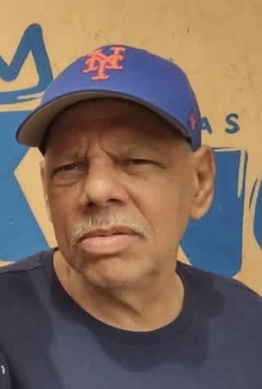Fallece de un infarto el exatleta mocano José Francisco Noble en el aeropuerto del Cibao