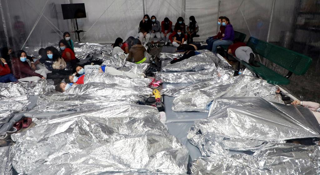 Rescatan a 16 niños que vivían en una habitación en Ohio