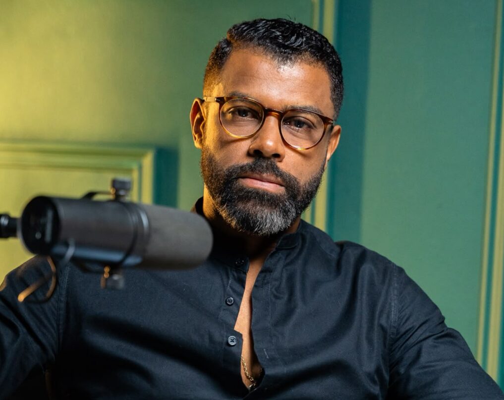 Cantautor Cristian Allexis abre espacio para destacar talento valioso del arte con Elefante podcast