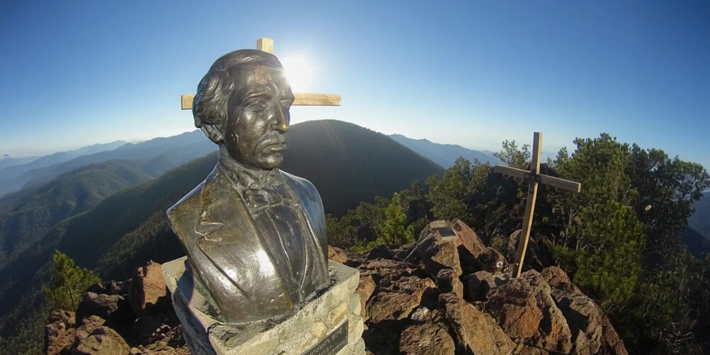 Rescatan excursionista había desaparecido en Pico Duarte