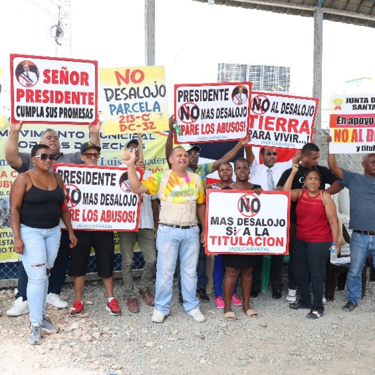 Frente Amplio, AlPaìs y opción Democrática respaldan lucha de desalojados en La Caleta
