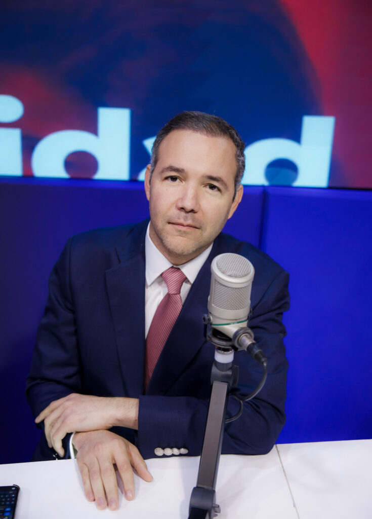 Johnny Pujols: Diputados tienen "obligación" de modificar CP