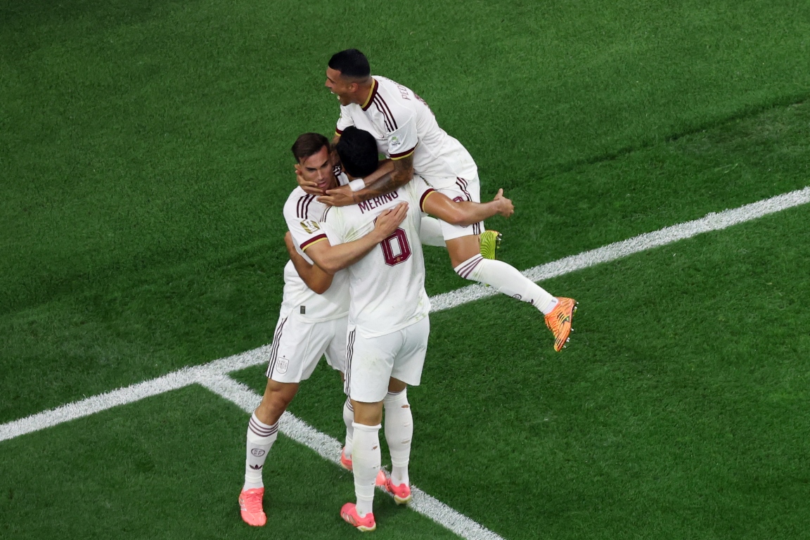 El gol tardío de Mikel Merino lleva España a cuartos final