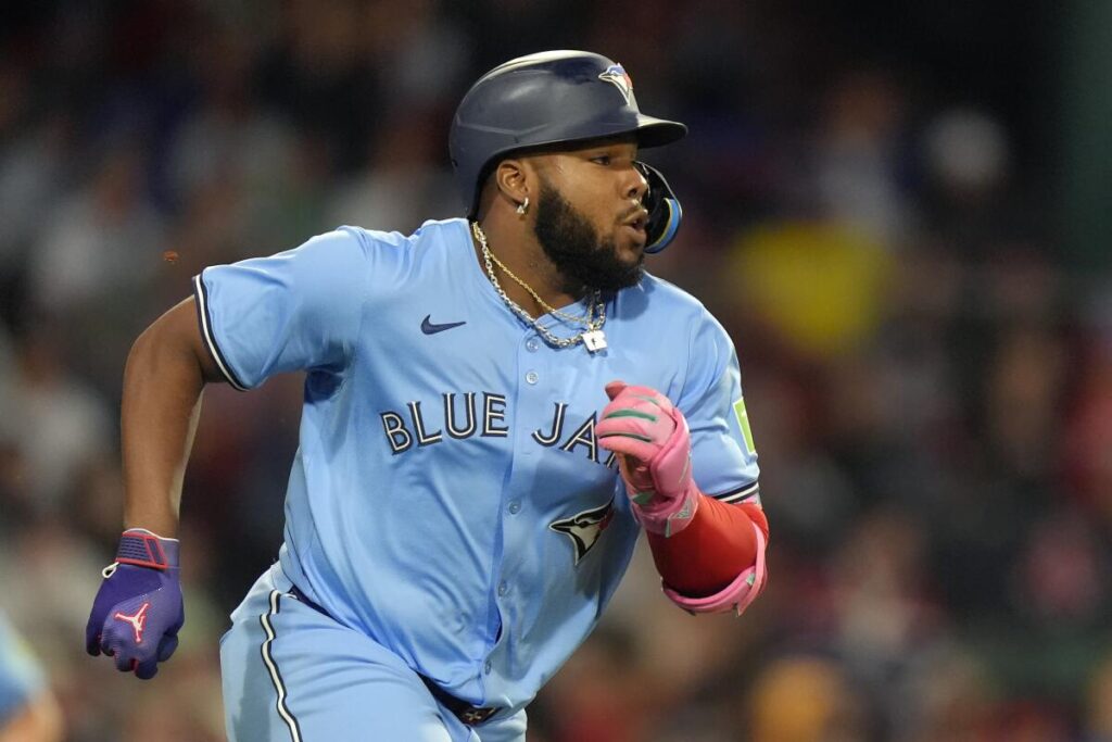 Vladimir Guerrero Jr. tiene una lesión en la pierna derecha; no jugó hoy