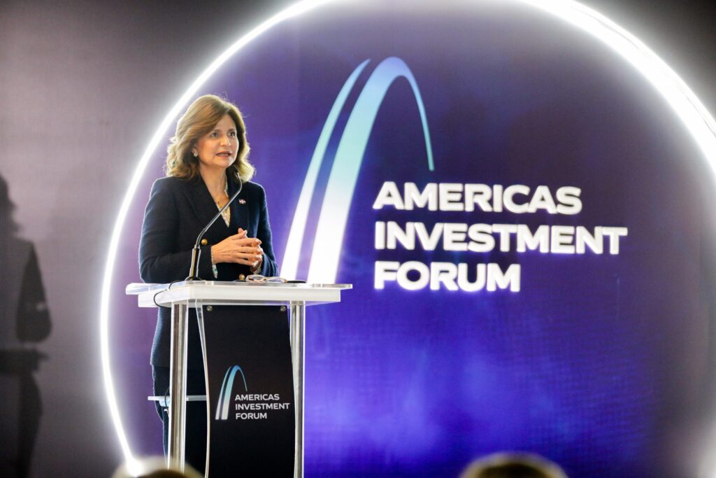 Raquel Peña destaca a RD como destino confiable