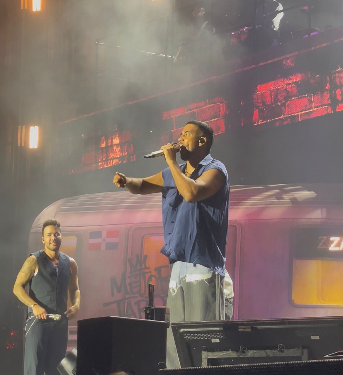 Zaragoza se rinde a los pies de Romeo Santos y Prince Royce