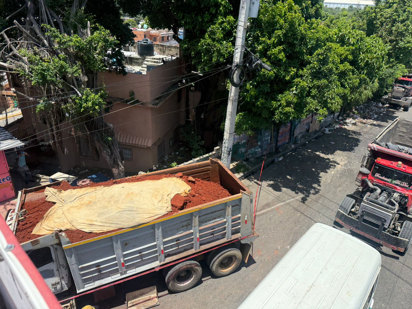 Residentes en Quita Sueño, Haina, piden intervenir carretera