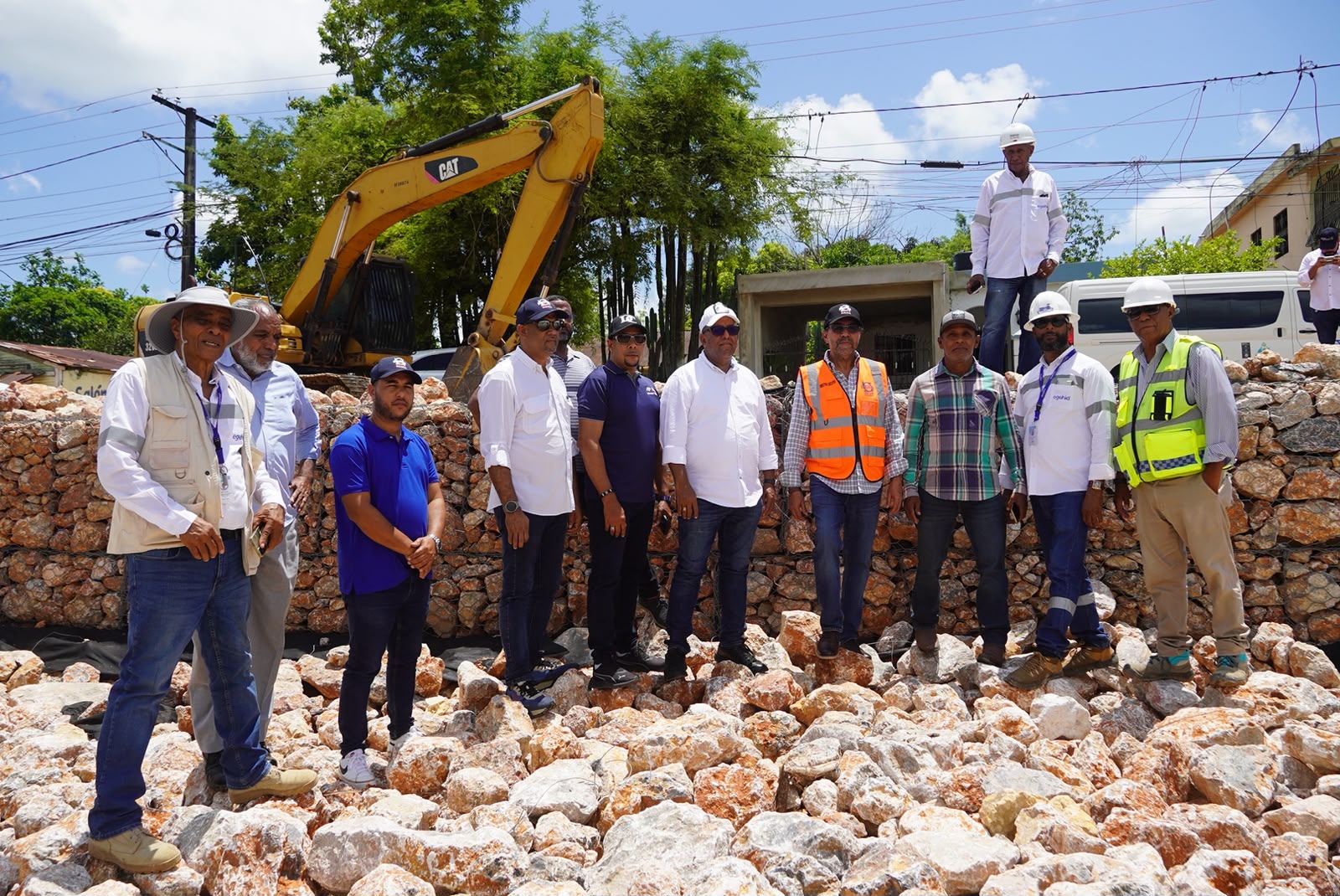 INDRHI supervisa obras en el Bajo Yuna para reducir