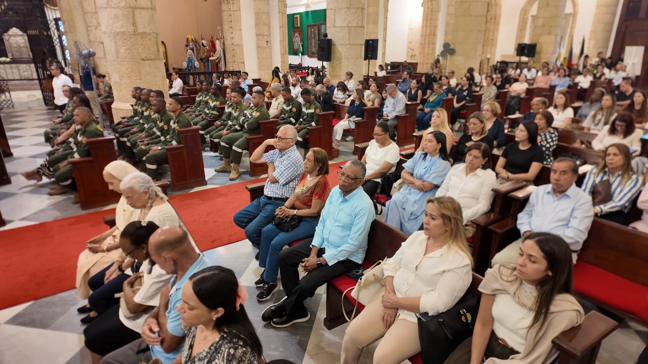 Comunidad venezolana ora por víctimas de los 2 terremotos