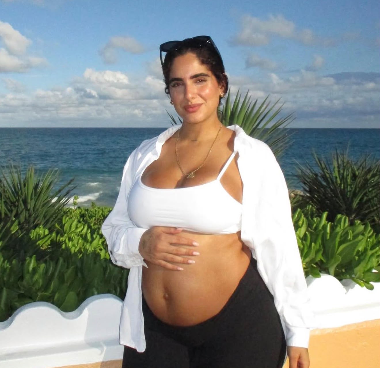 Isabella Ladera estalla en llanto por agotamiento durante su embarazo: “Duele mucho, no puedo caminar”