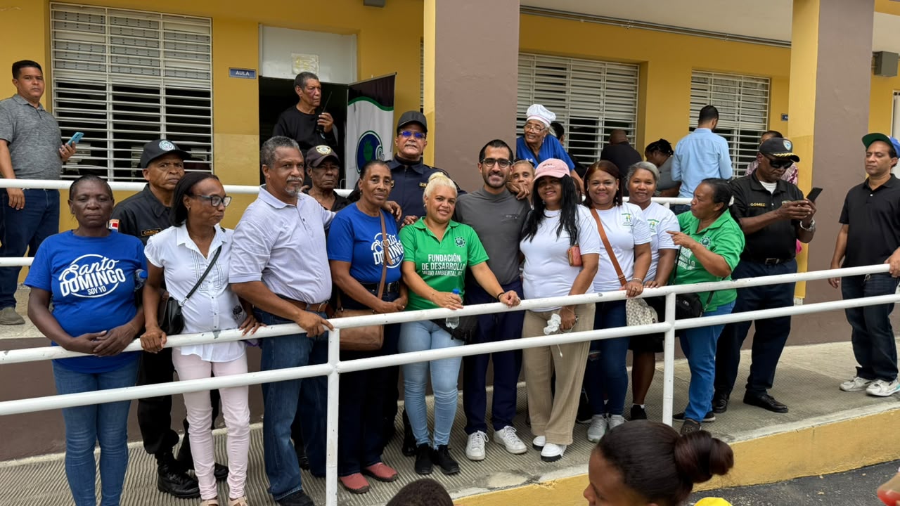 Doctor Luis Cruz y Fundación Cruz Jiminián realizan exitoso operativo médico en el sector Los Ríos