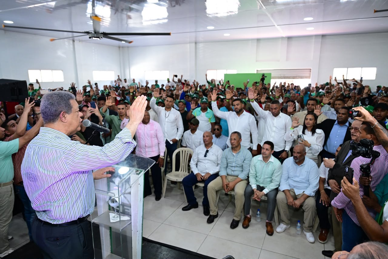 Leonel: “Los astros se alinean a favor de la Fuerza del Pueblo”