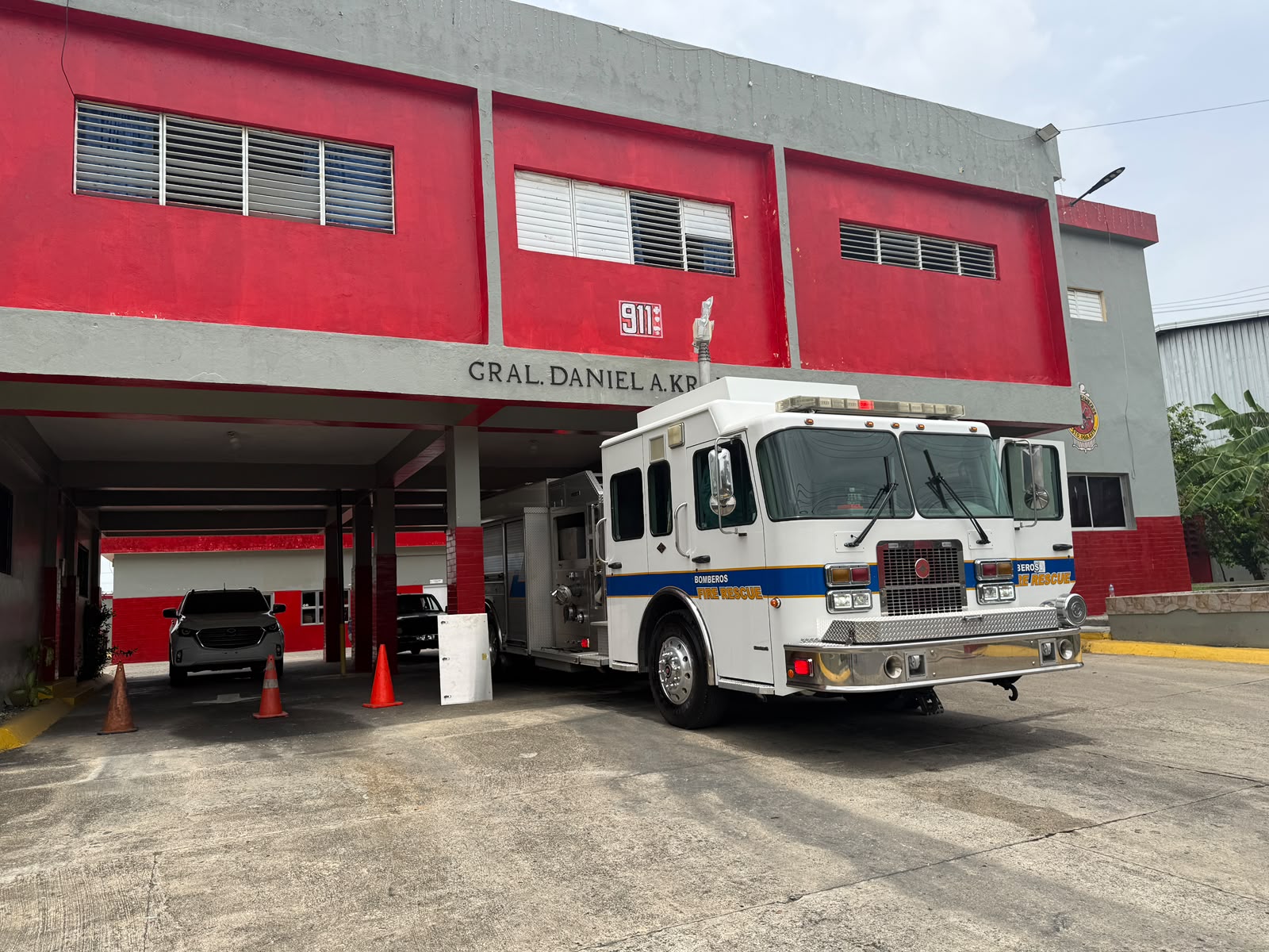 Bomberos de Santo Domingo Este fortalecen su capacidad operativa con nueva unidad contra incendios