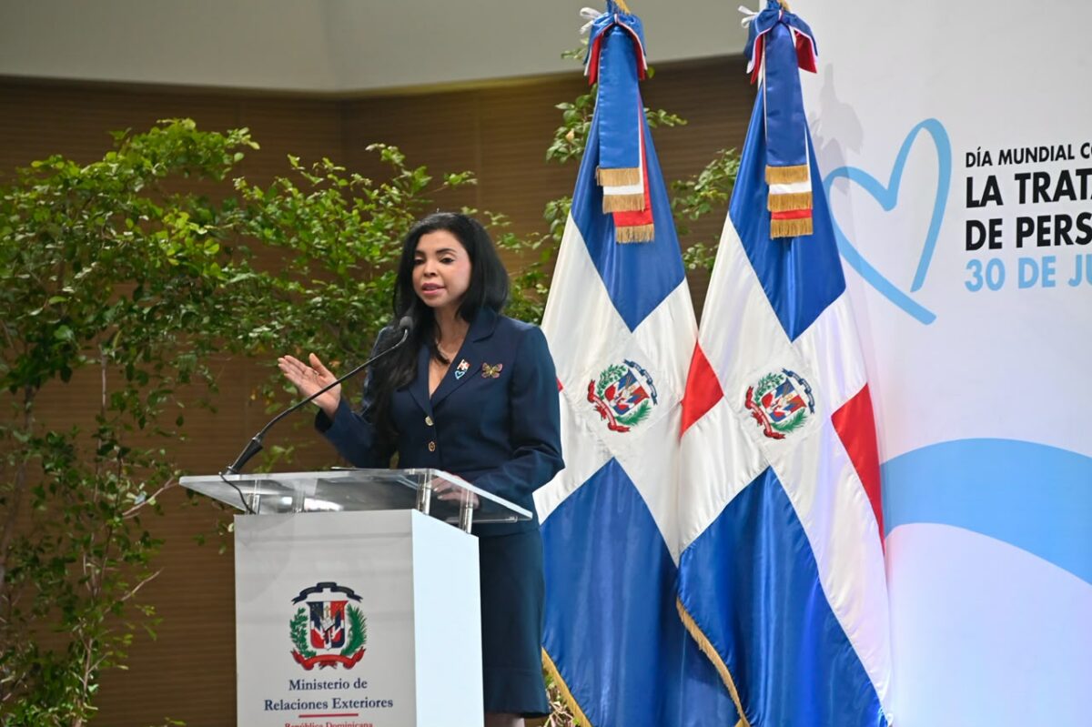 «Aquí no vengan»: Yeni Berenice lanza advertencia a redes de trata de personas