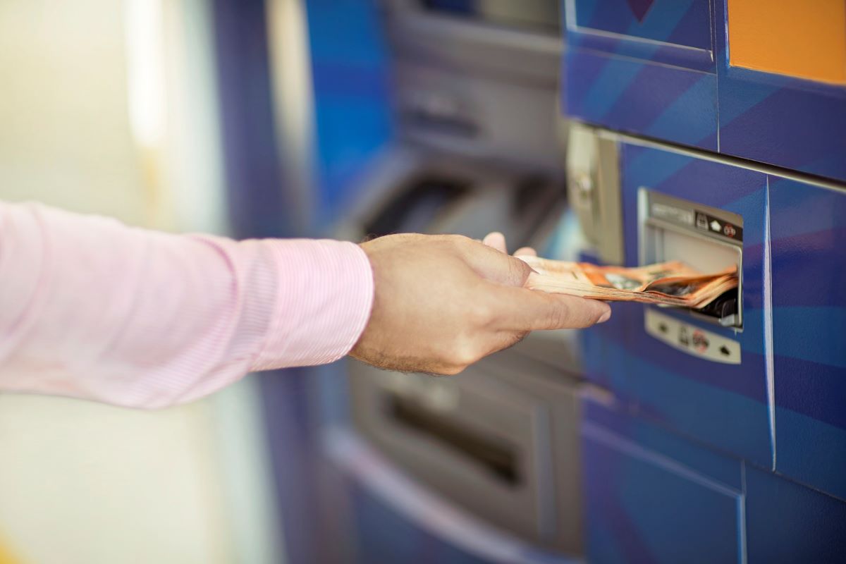 Delitos vía pagos electrónicos provocaron RD$286.7 millones a la banca dominicana a abril 2026