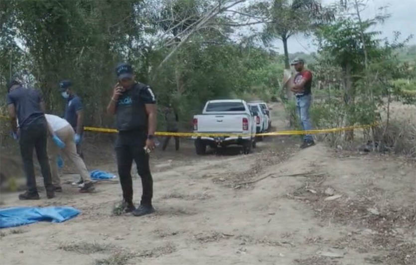 Hallan a mujer brutalmente asesinada con heridas