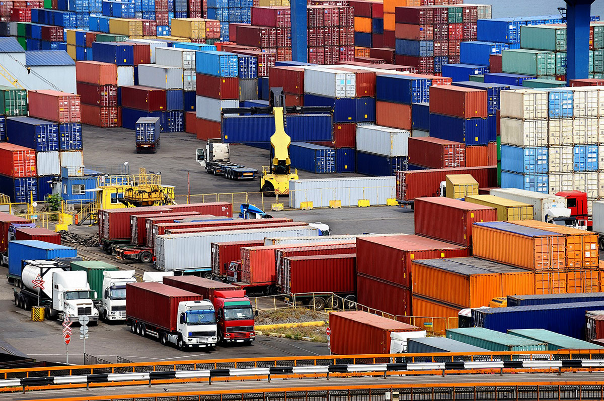 El 54% de las exportaciones de RD es por zonas francas
