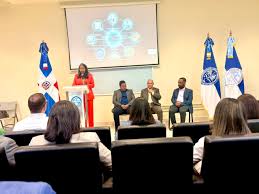 Al menos 420 mil mueren al año por alimentos contaminados,