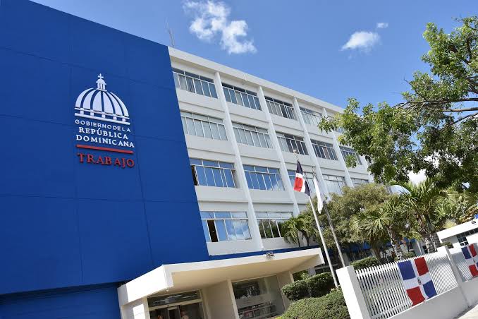Ministerio de Trabajo ofrecerá 212 vacantes en jornada de empleo este miércoles | De Último Minuto