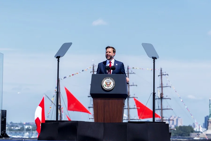 Autoridades de Nueva York encabezan actos por el 250 aniversario de la independencia de Estados Unidos | De Último Minuto