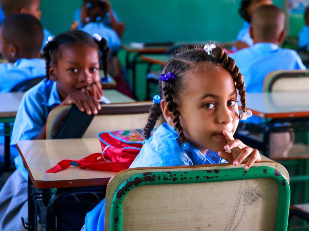Casi 9 de cada 10 niños dominicanos de 5 años saben leer