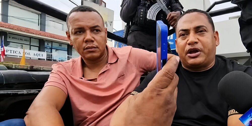 Allanamientos policiales sacuden Navarrete tras tiroteo durante recorrido del director de la Policía