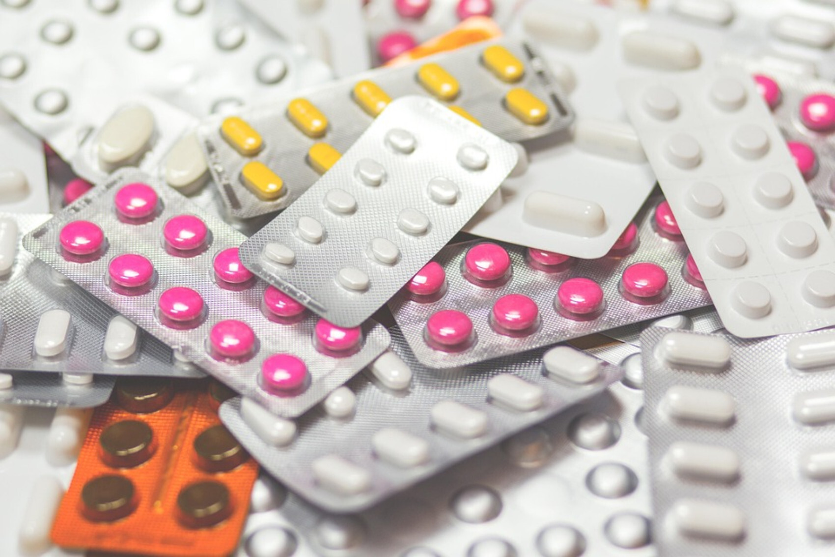 La nueva estrategia de Sanidad para reducir los precios de los medicamentos