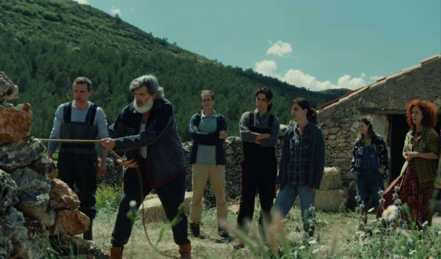 Qué se esconde tras Eixam, el thriller rural ambientado en una aldea aislada