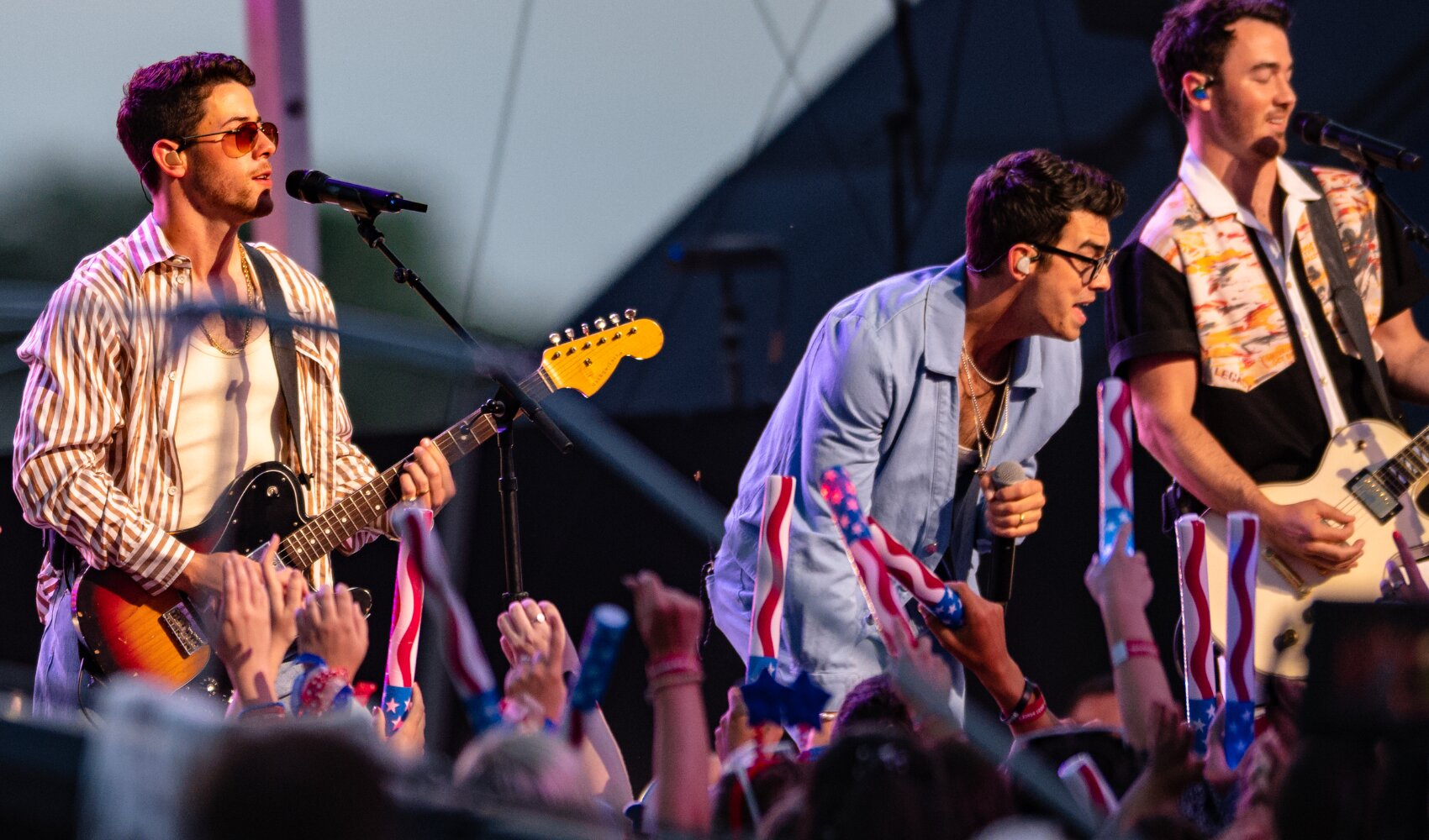 Los Jonas Brothers en la ceremonia Disney Legends