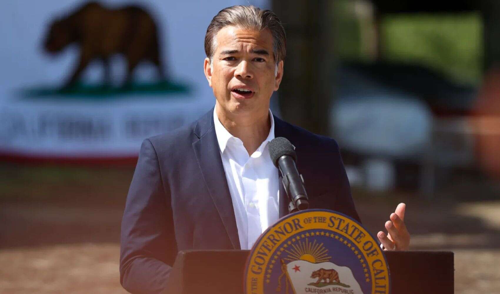 California rechaza la fianza de Paramount y la acusa de chantaje