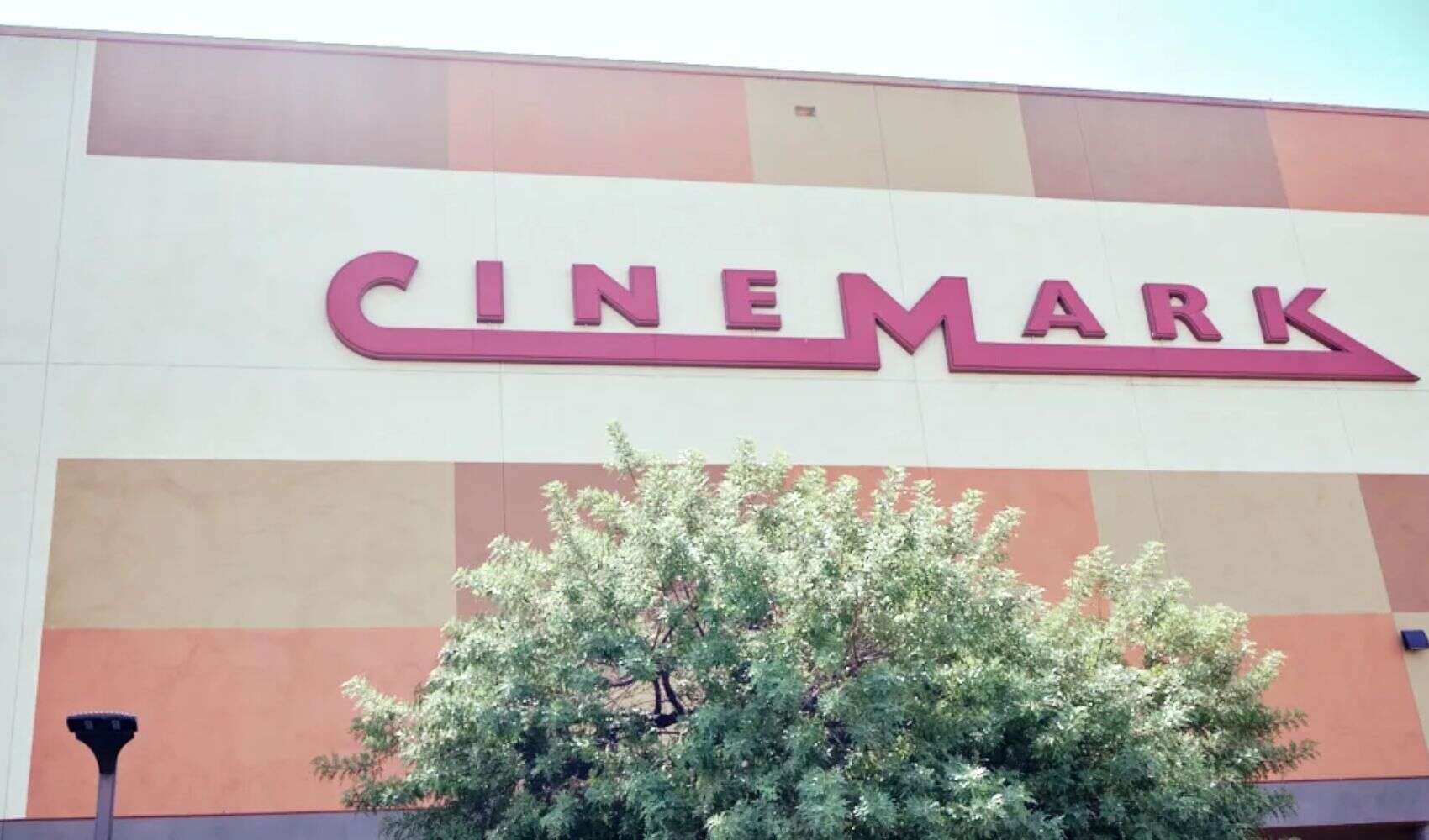 Cinemark, AMC y Regal ya respaldan la fusión de Paramount y Warner Bros