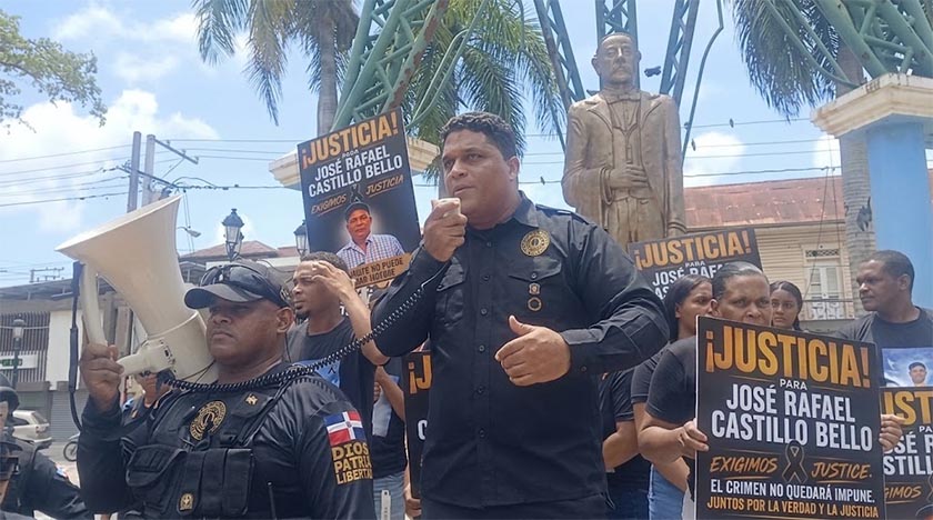 Antigua Orden Dominicana realiza marcha en Moca; exige justicia por muerte de agricultor y medidas ante situación migratoria