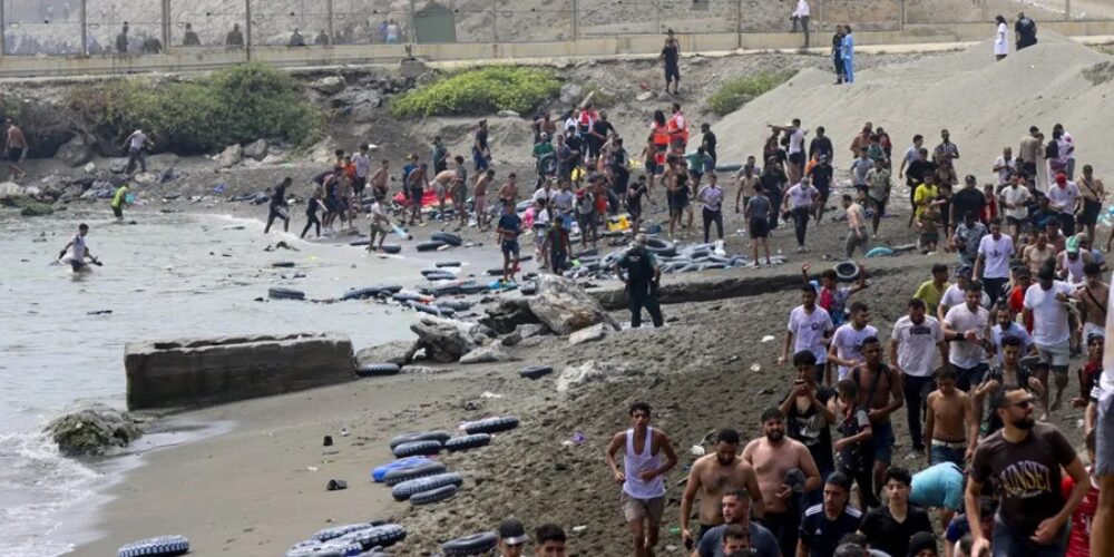 Ascienden a 67 los cadáveres de migrantes recuperados en la costa de Ceuta, España