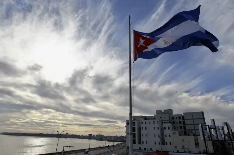 República Dominicana expulsa a nueve diplomáticos de la Embajada de Cuba