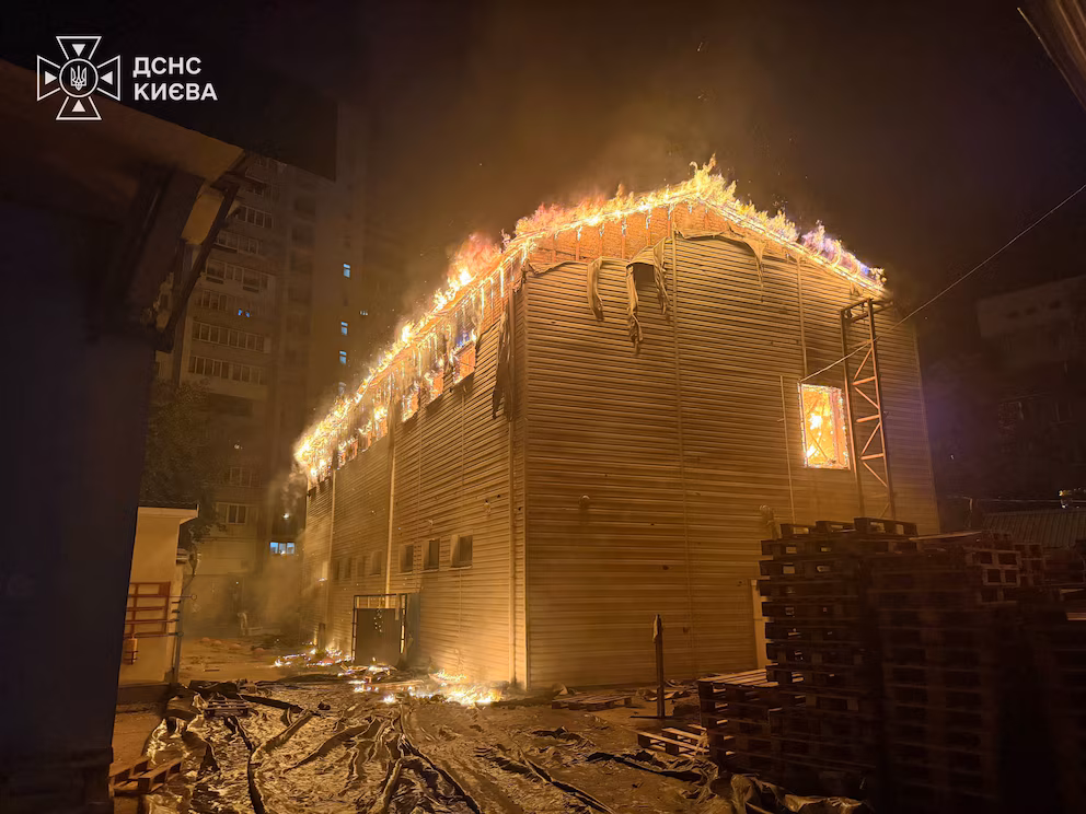 Zelensky denuncia ataque ruso que dejó 14 muertos