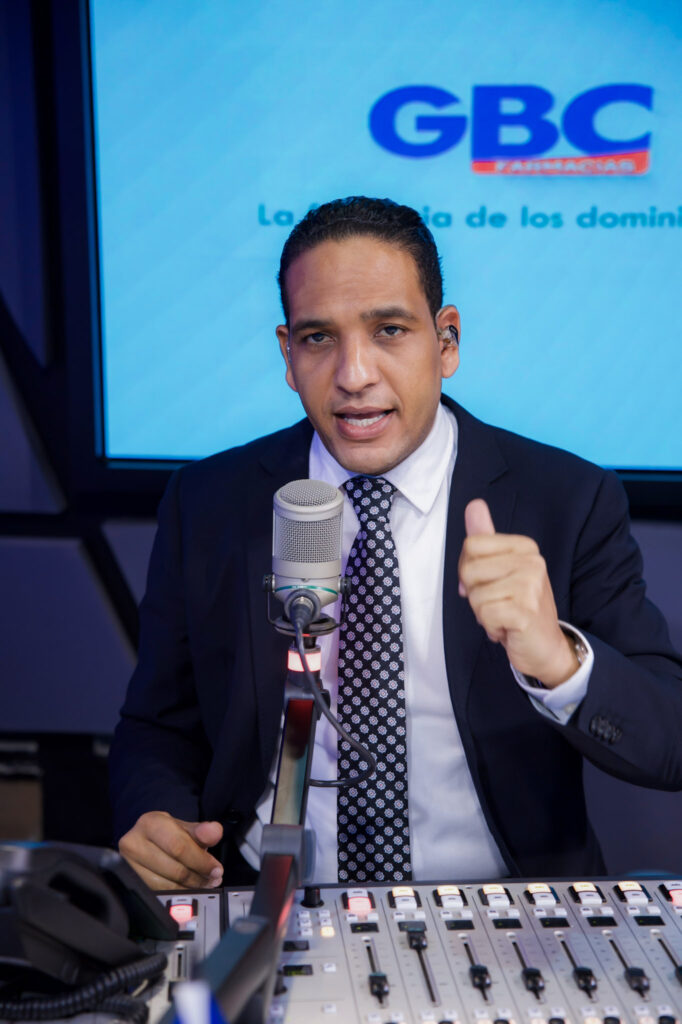 Hansel García advierte el PLD comete «error garrafal» al subestimar liderazgo de Abel Martínez