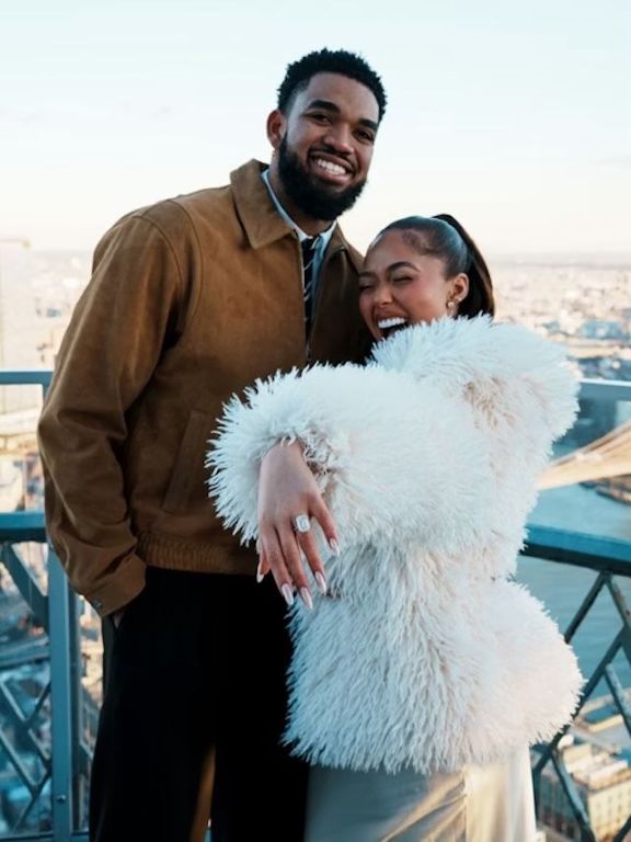 Karl Towns y Jordyn Woods unen sus vidas