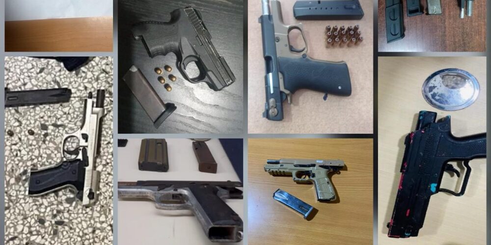 Policía ocupa 11 armas de fuego ilegales durante operativos en Santiago