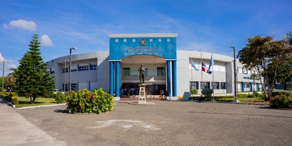 Someten a dominicano por presunta emboscada contra unidad de Migración en Villa Mella