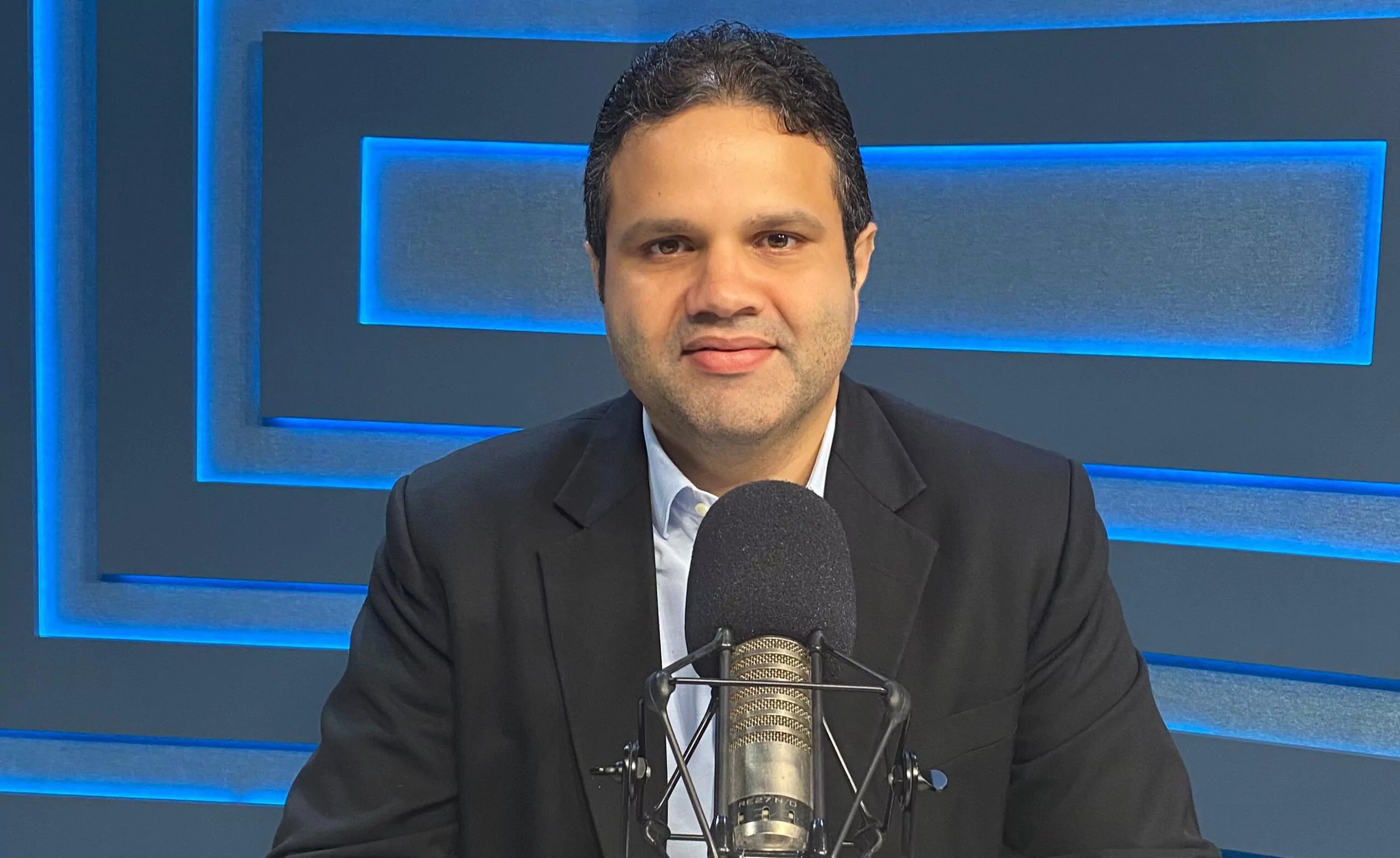 Richard Medina señala cuatro factores detrás de la fortaleza del peso dominicano