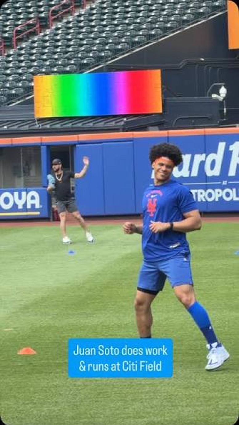 Juan Soto, con nuevo look, presenta avances en su recuperación y promete regresar