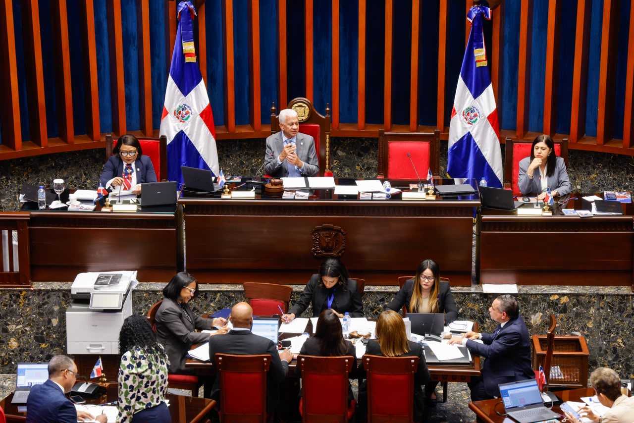 Senado acelera proyecto de Ley de Turismo Náutico tras recientes accidentes en las costas